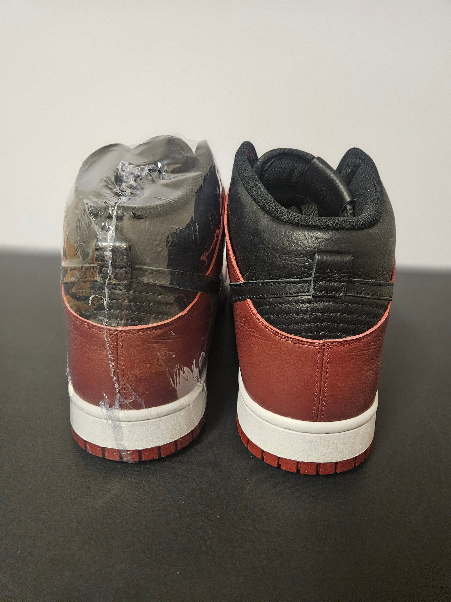 Air Jordan 1 Retro Mid GS "banned"